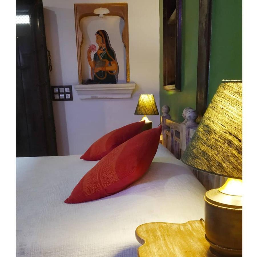 Deewanji Ni Haveli Bed & Breakfast Ahmedabad Ngoại thất bức ảnh