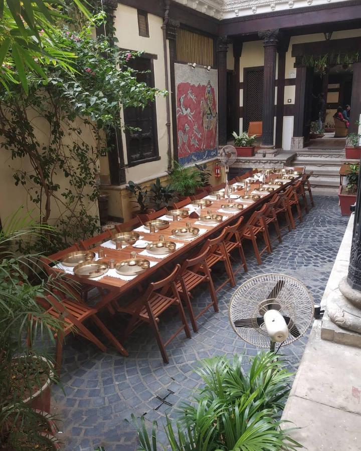 Deewanji Ni Haveli Bed & Breakfast Ahmedabad Ngoại thất bức ảnh