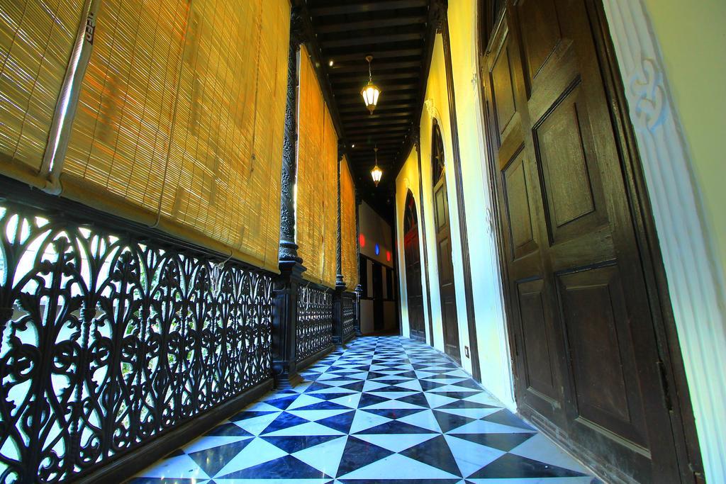 Deewanji Ni Haveli Bed & Breakfast Ahmedabad Ngoại thất bức ảnh
