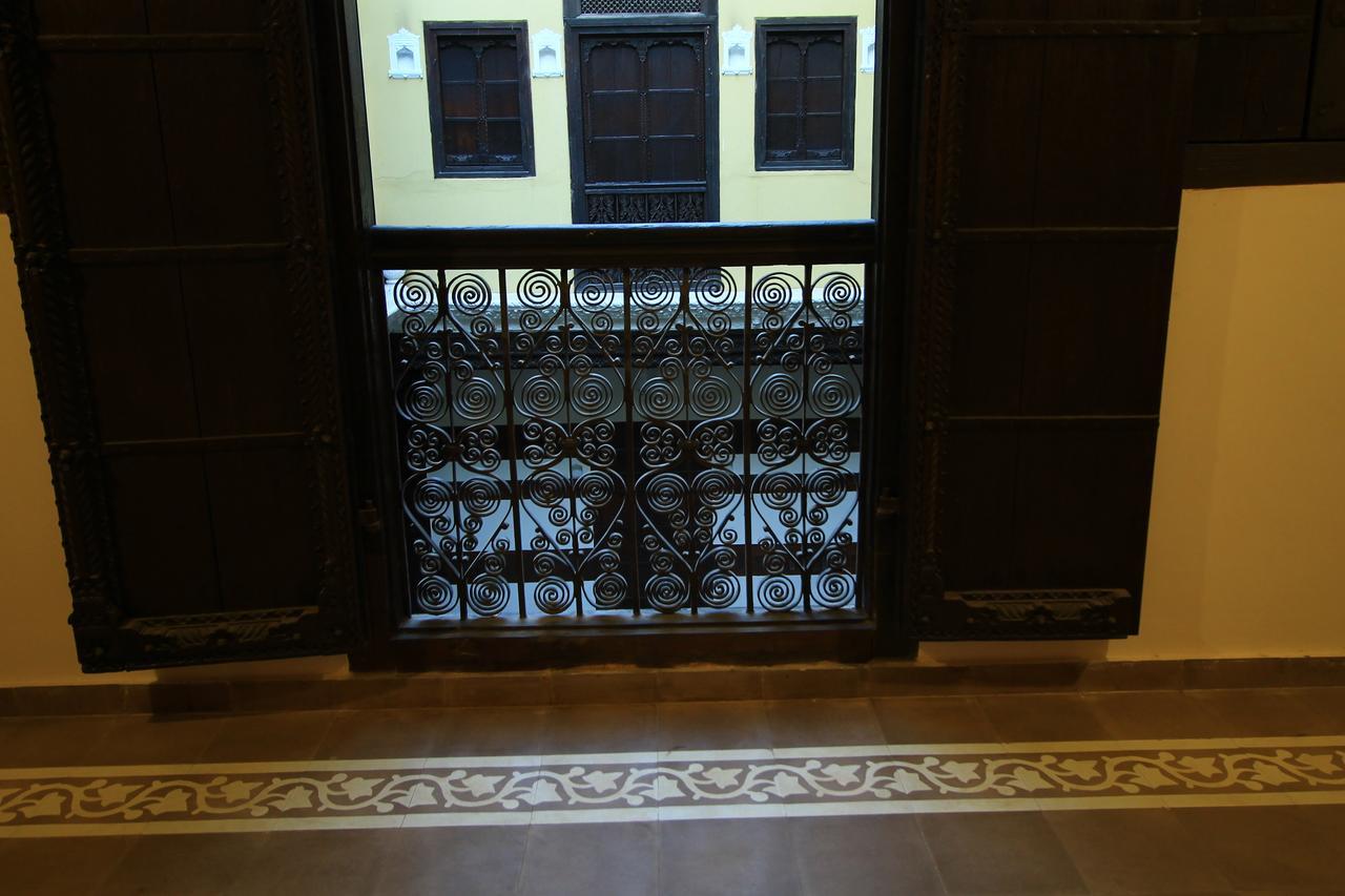 Deewanji Ni Haveli Bed & Breakfast Ahmedabad Ngoại thất bức ảnh
