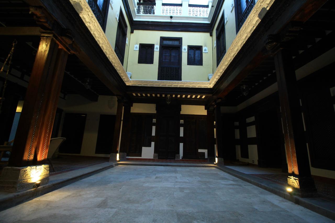 Deewanji Ni Haveli Bed & Breakfast Ahmedabad Ngoại thất bức ảnh